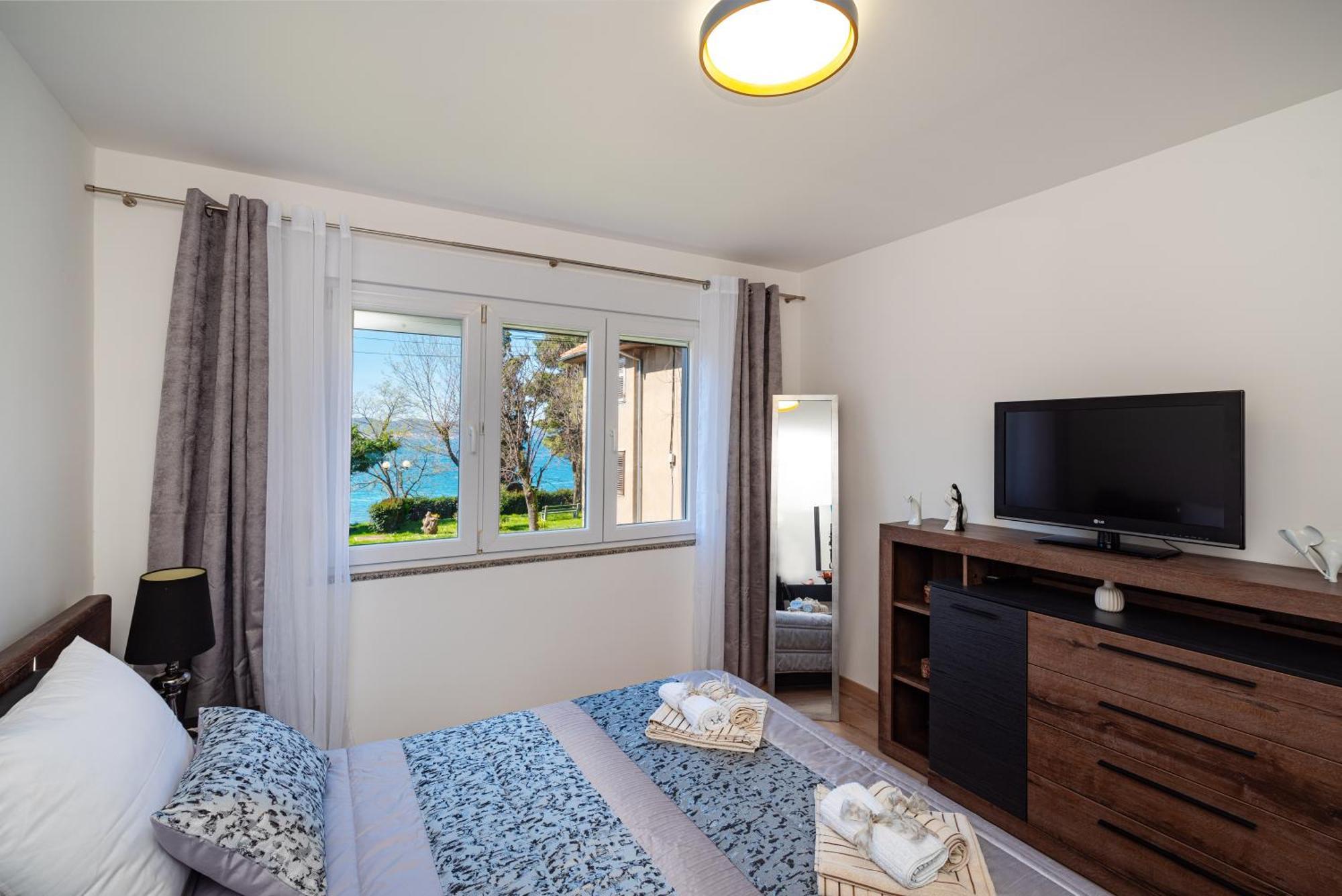 Kolovare Garden Oasis - First Row By Sea Apartman Zára Kültér fotó