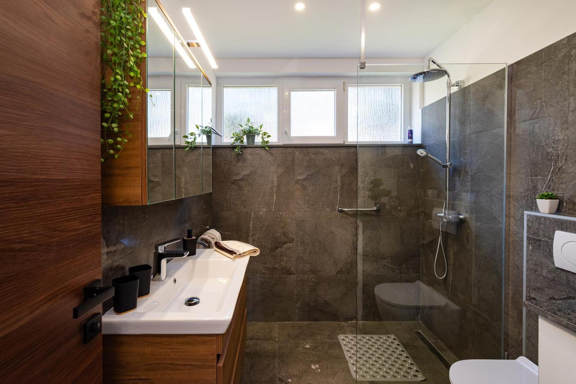 Kolovare Garden Oasis - First Row By Sea Apartman Zára Kültér fotó