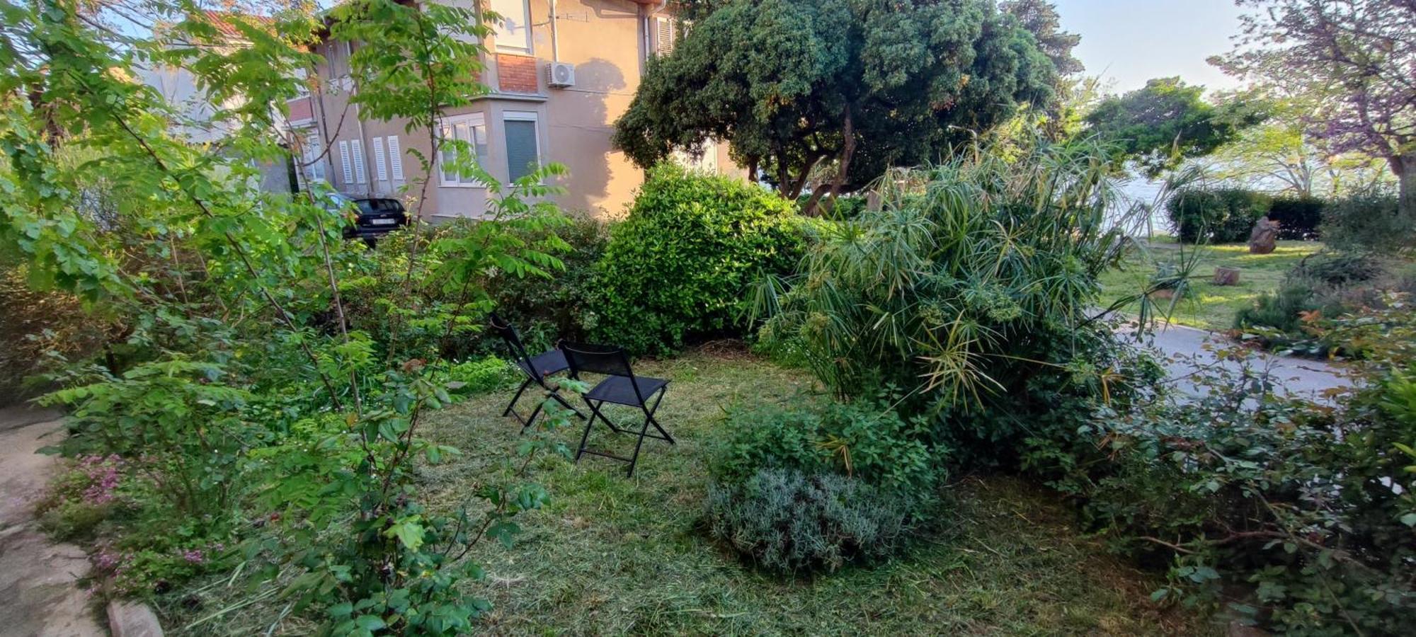 Kolovare Garden Oasis - First Row By Sea Apartman Zára Kültér fotó